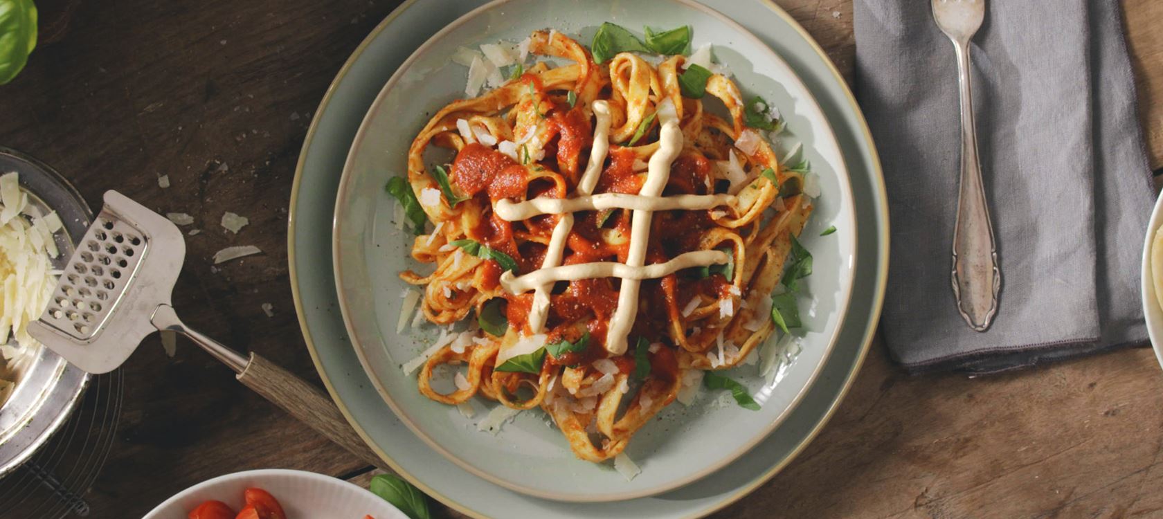 Tagliatelle mit Arla Buko® Tomate & Mediterrane Kräuter