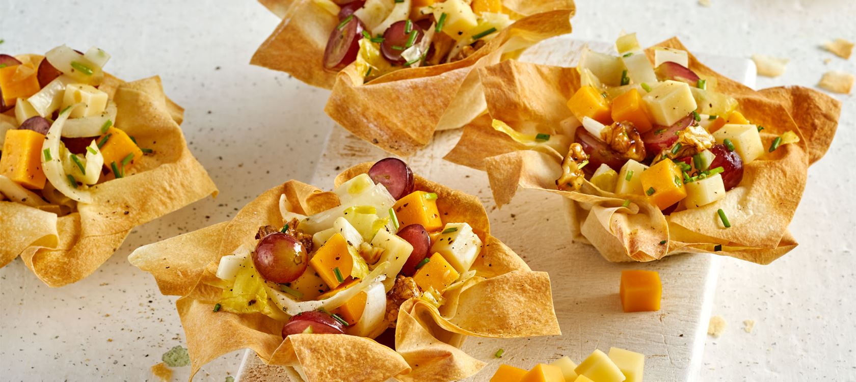 Filoteig-Muffins mit Salatfüllung und Finello Salatwürfeln