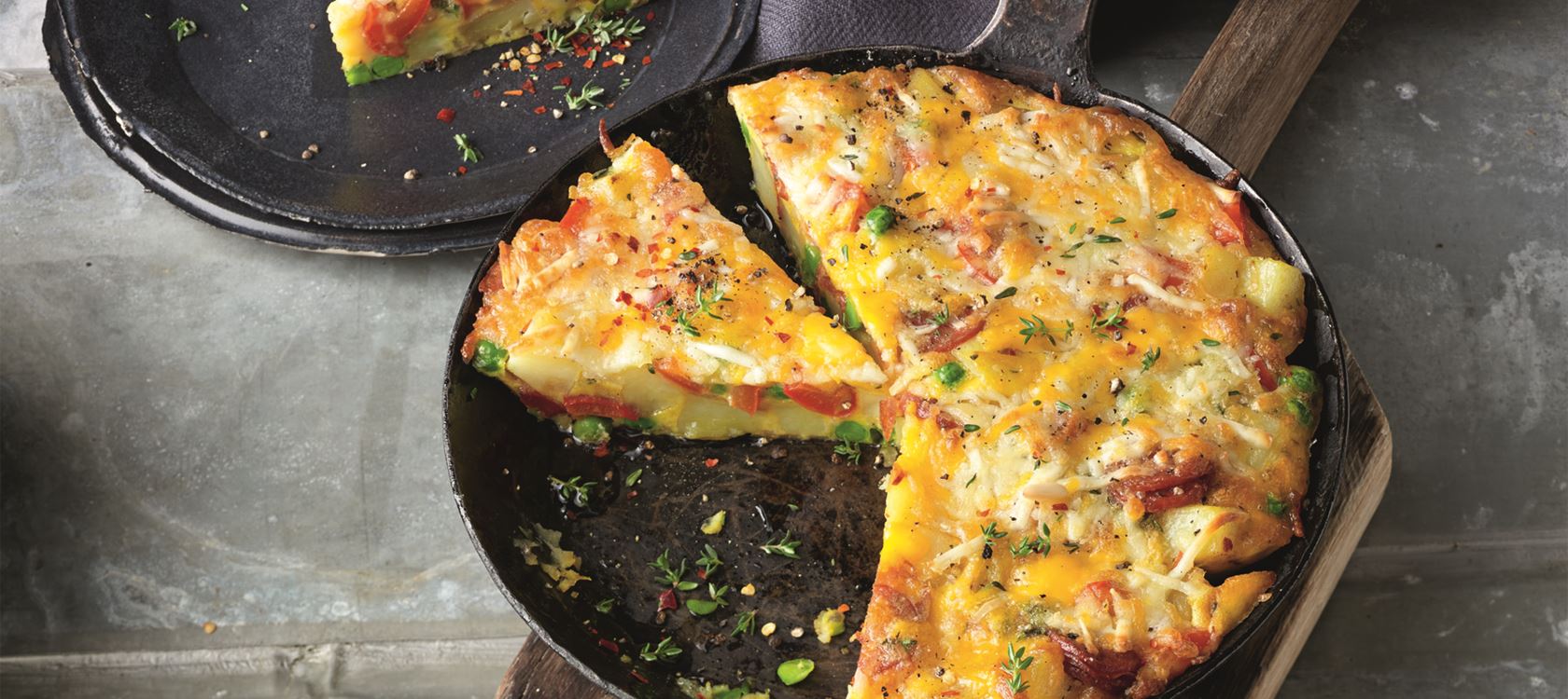 Spanische Kartoffel-Paprika-Tortilla mit Finello® Ofenkäse