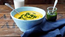 Herbstliche Wurzelgemüse-Suppe mit Arla Buko®