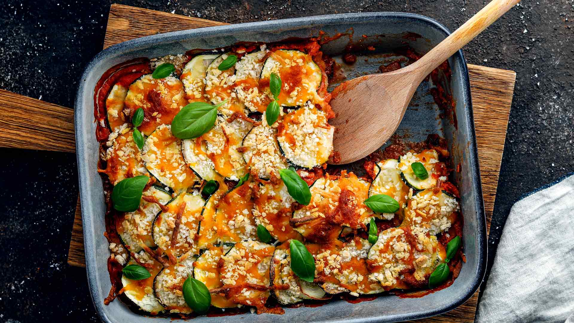 Überbackene Kartoffelecken mit Arla Finello® Gratinkäse