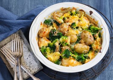 Brokkoli-Kartoffelgratin mit Finello® Ofenkäse