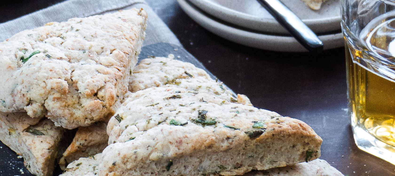 Gartenkräuter-Potato-Scones