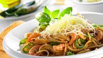 Spaghetti mit Shrimps und rotem Pesto