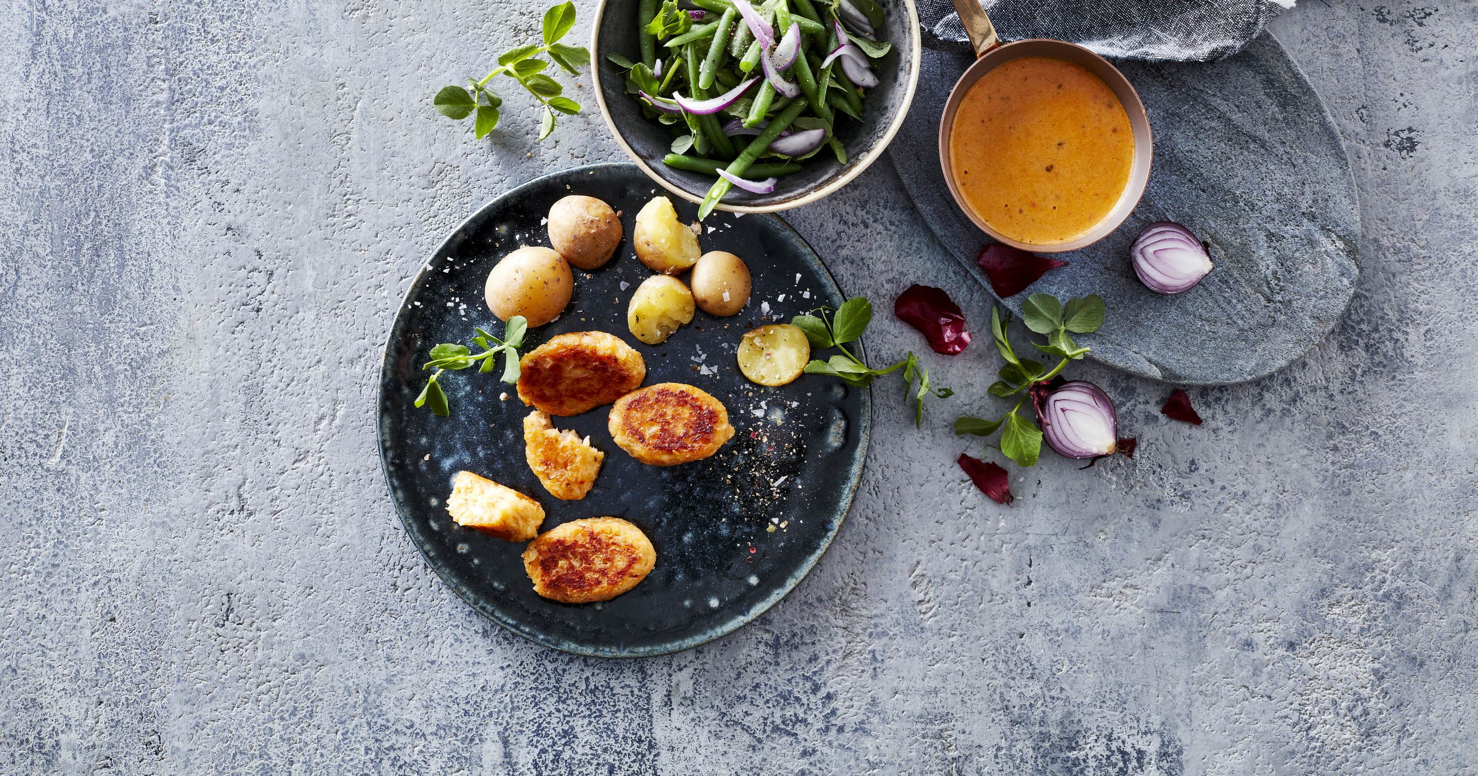 Vegetarfrikadeller med paneer og rød pestosauce