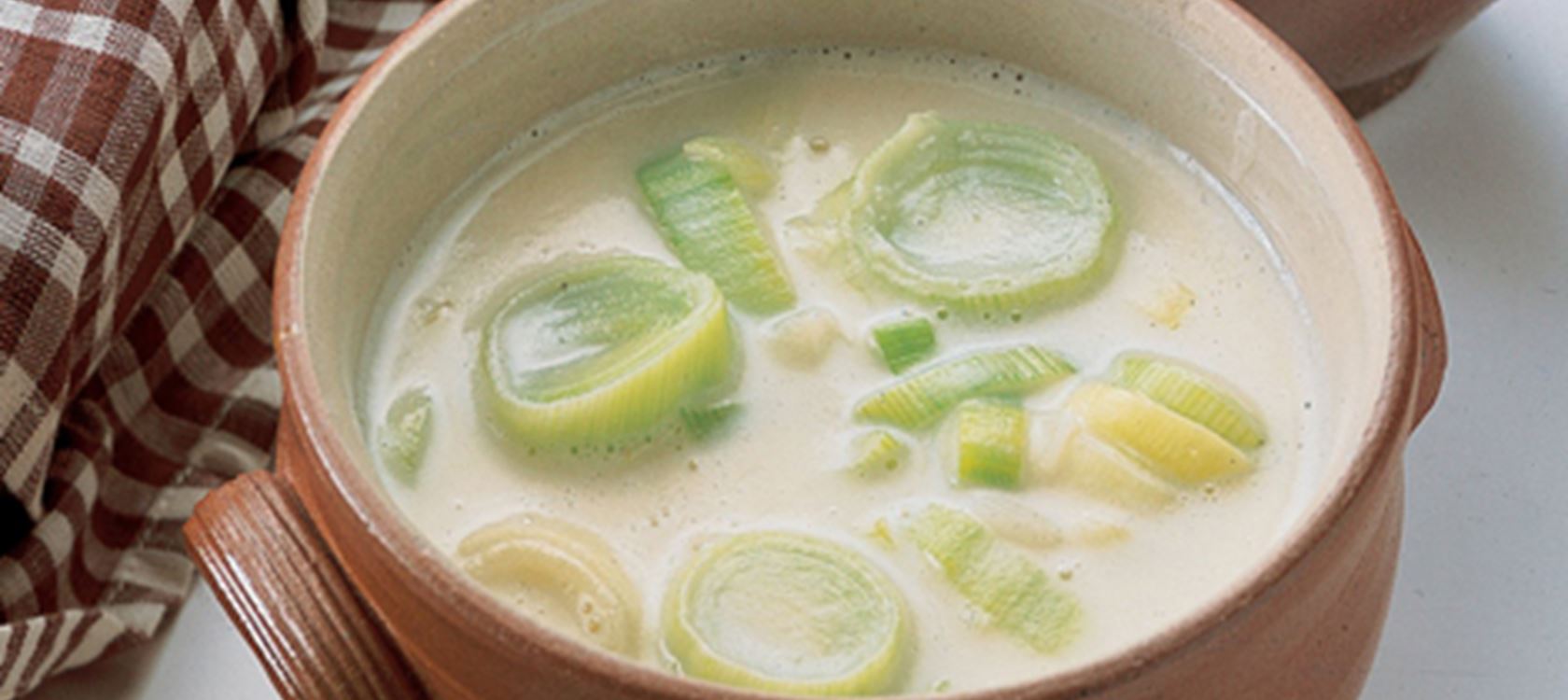 Kartoffelsuppe, kold eller varm