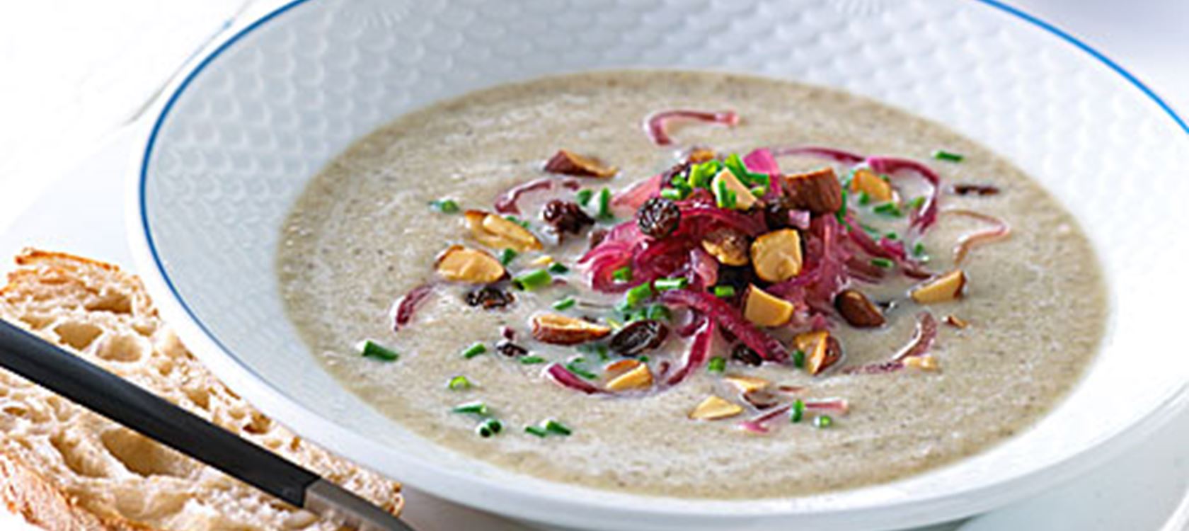 Svampesuppe med sylt og salt