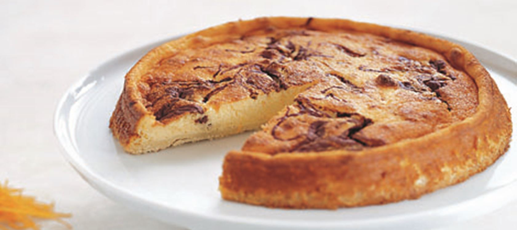 Bagt flødeostekage med appelsin