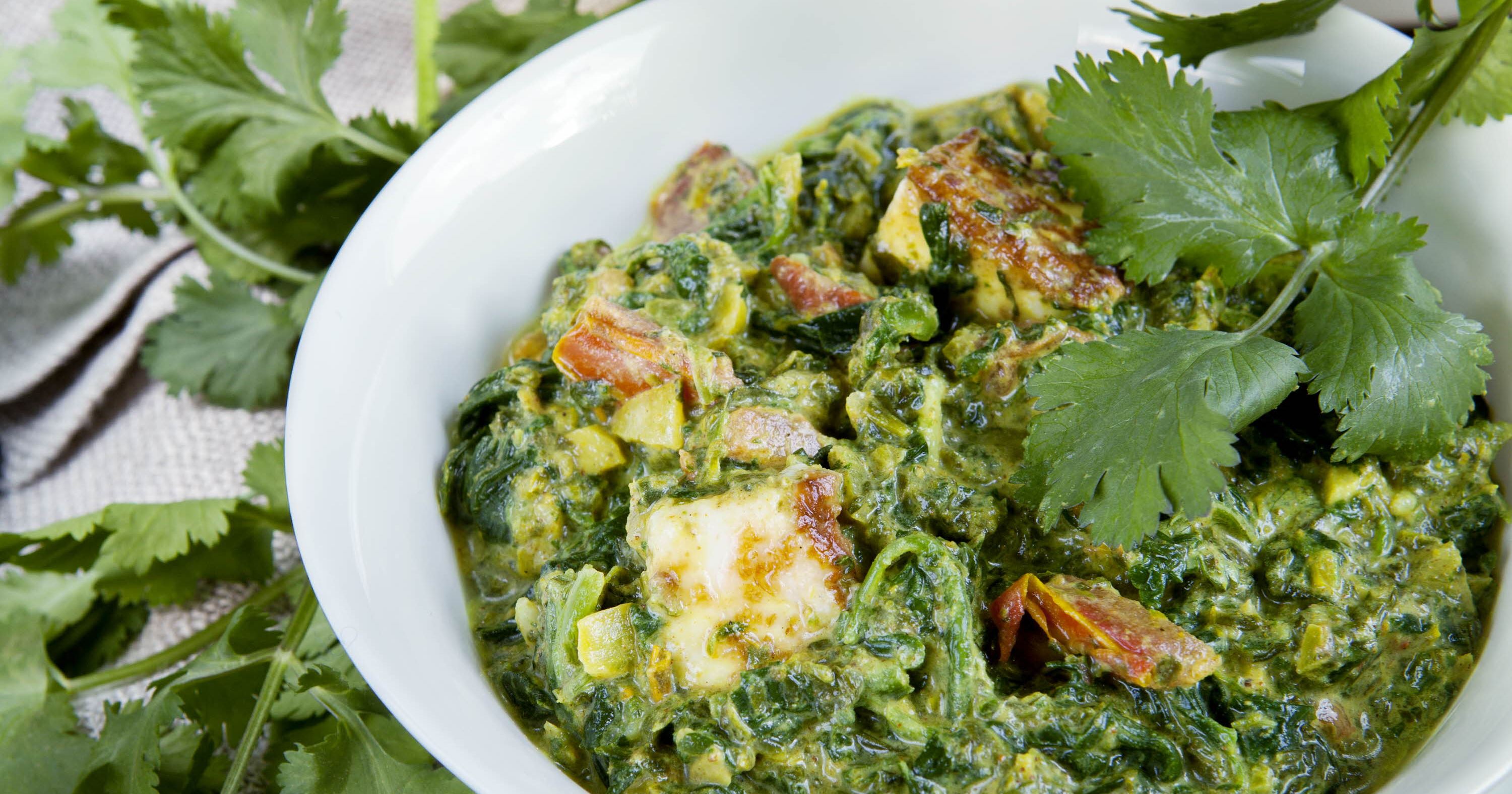 Paneer med spinat, tomat og ingefær
