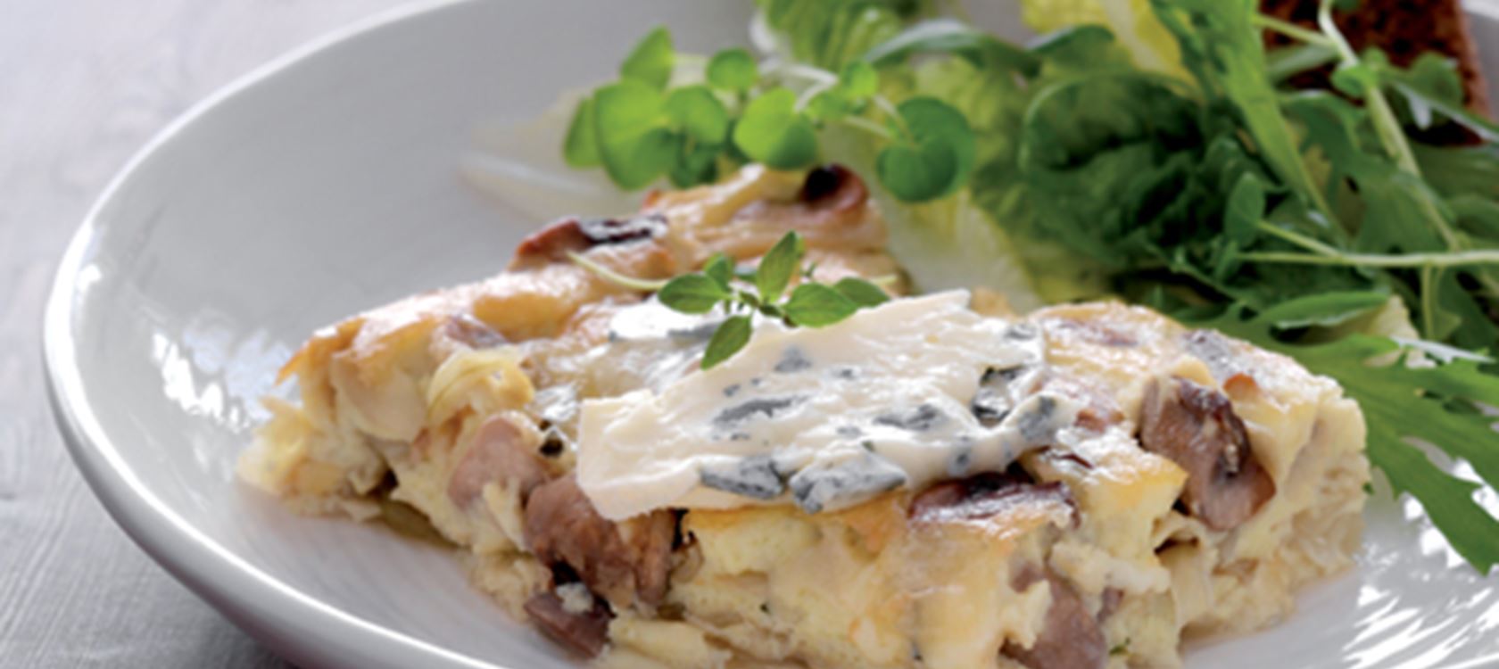Tortilla æggekage med svampe og løg
