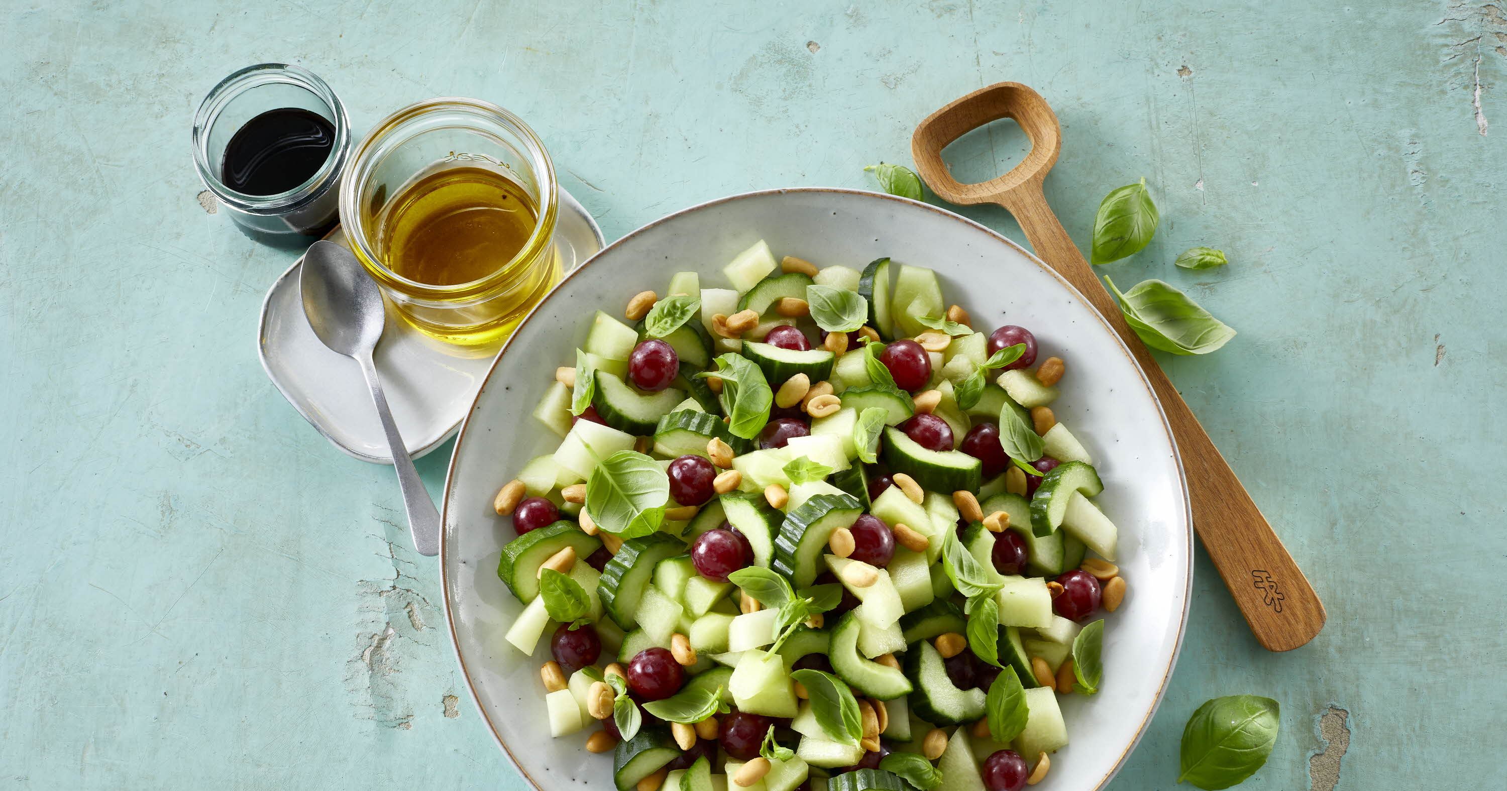 Agurke- og melonsalat