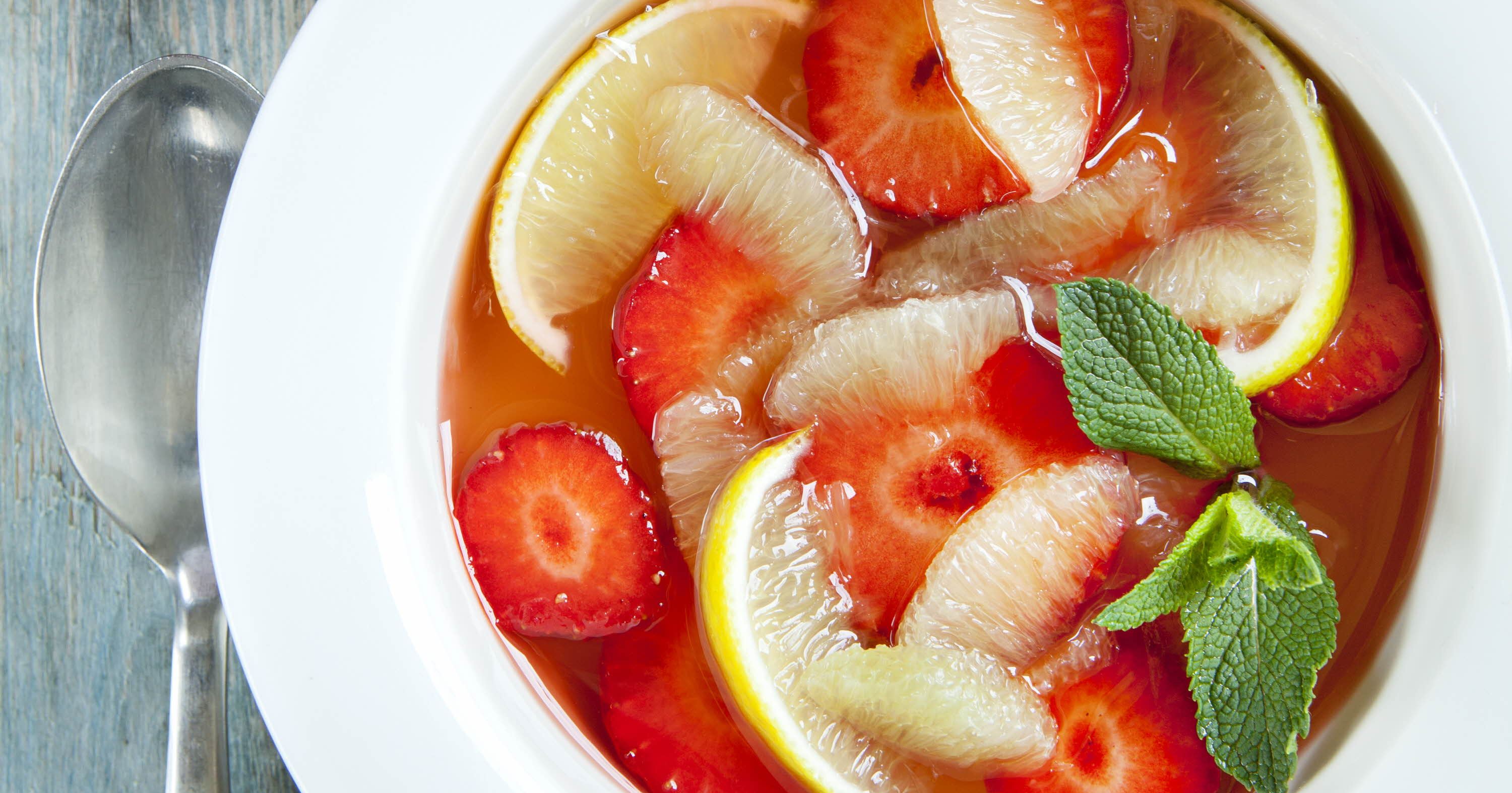 Mojitosuppe med mynteflødeskum