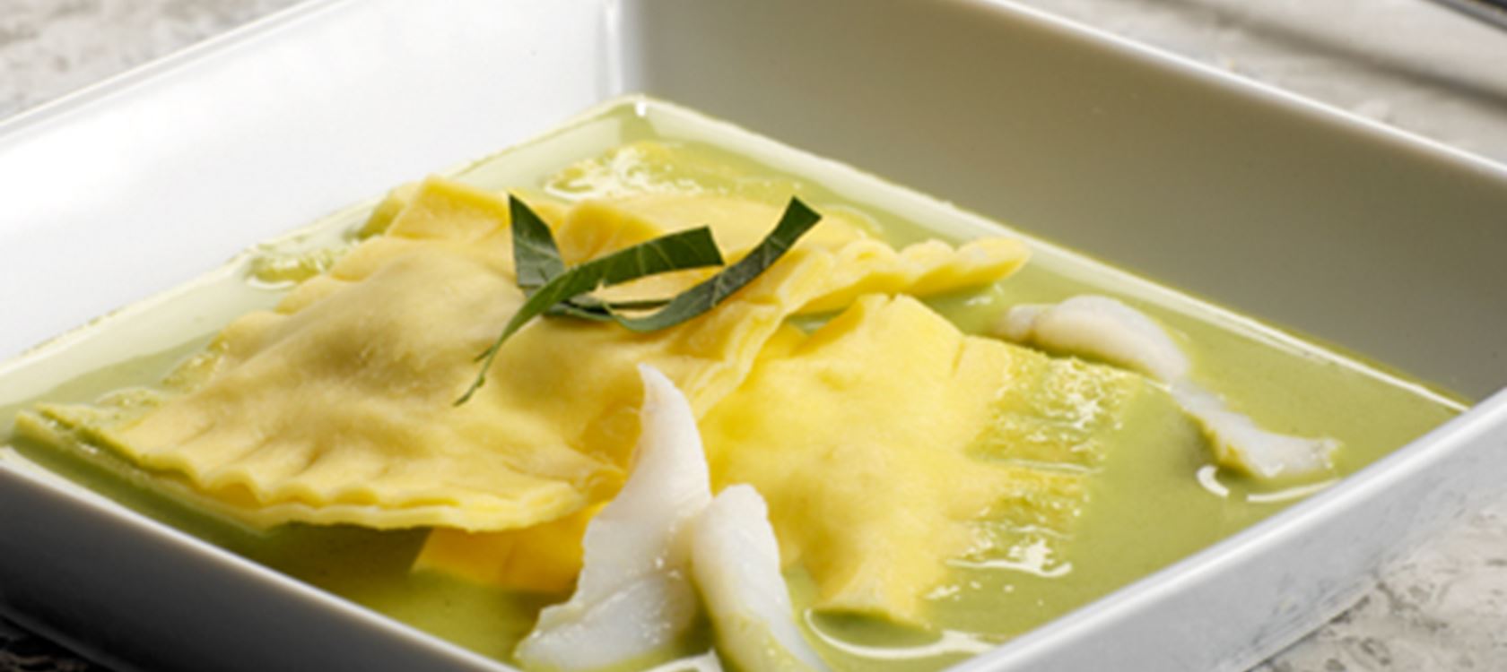 Persillecreme med ravioli