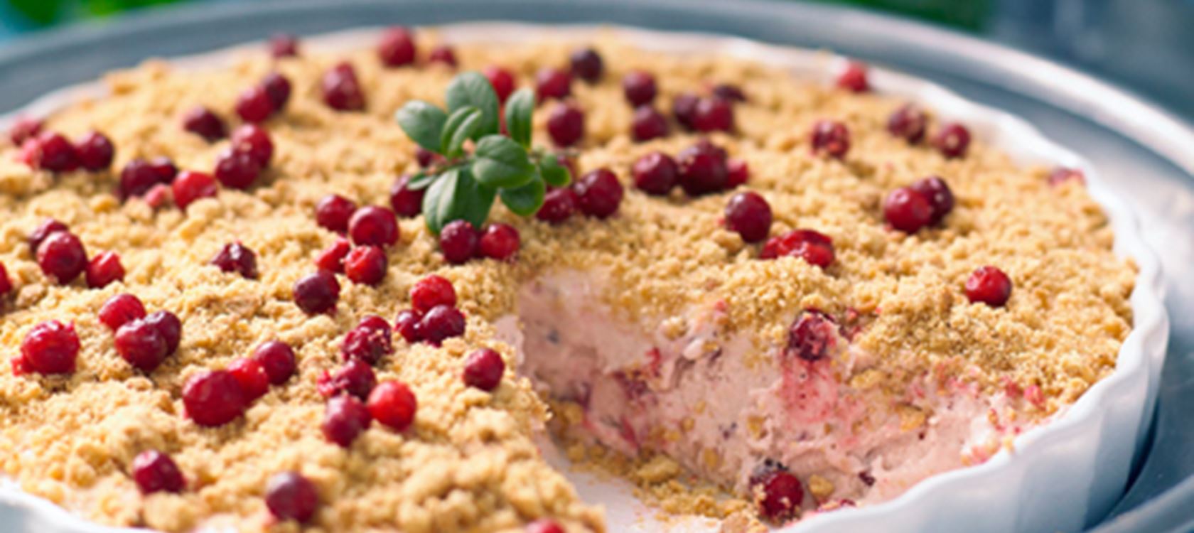 Iskold tyttebærdessert