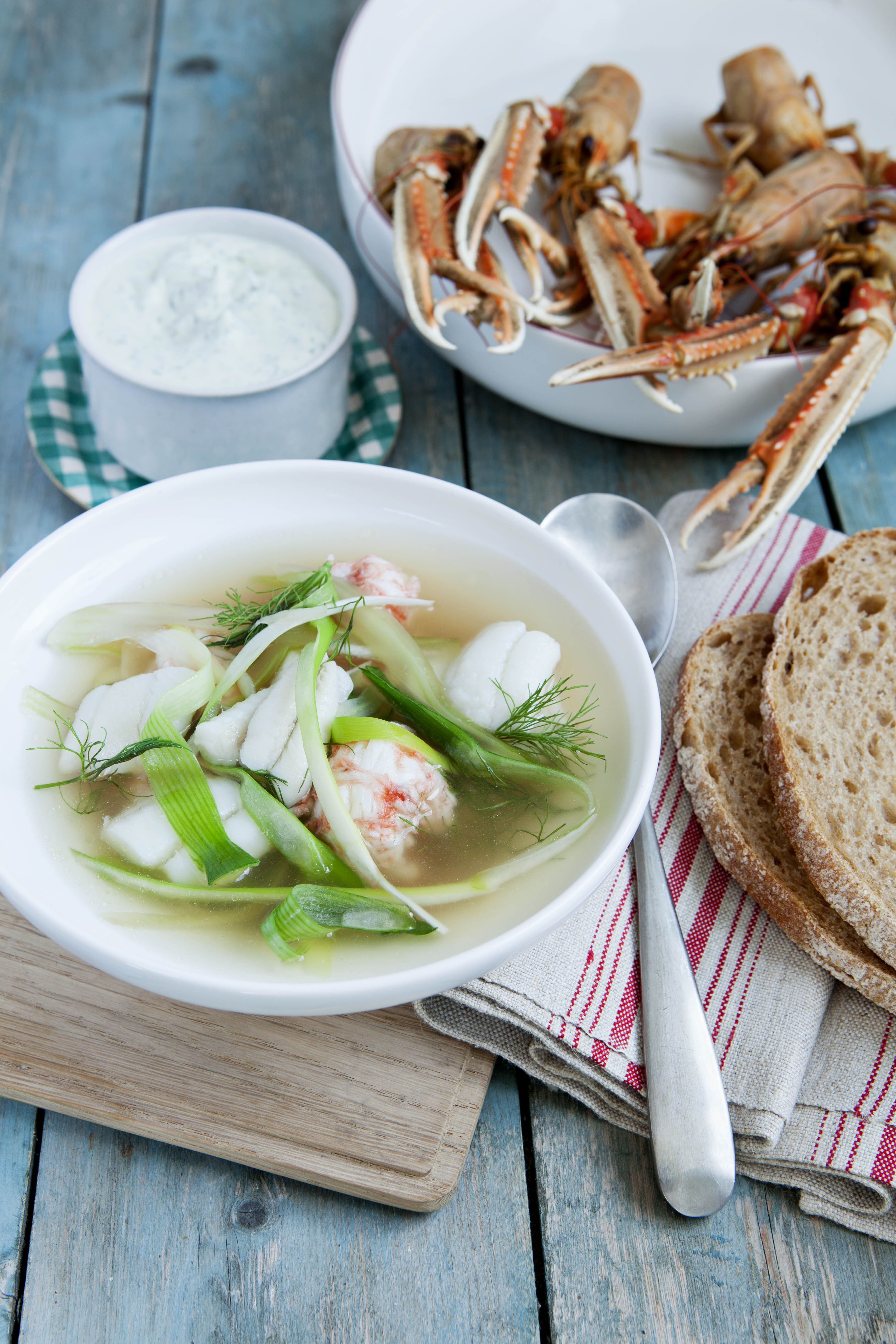 Fiskesuppe med jomfruhummerhaler Lækker Opskrift fra Arla
