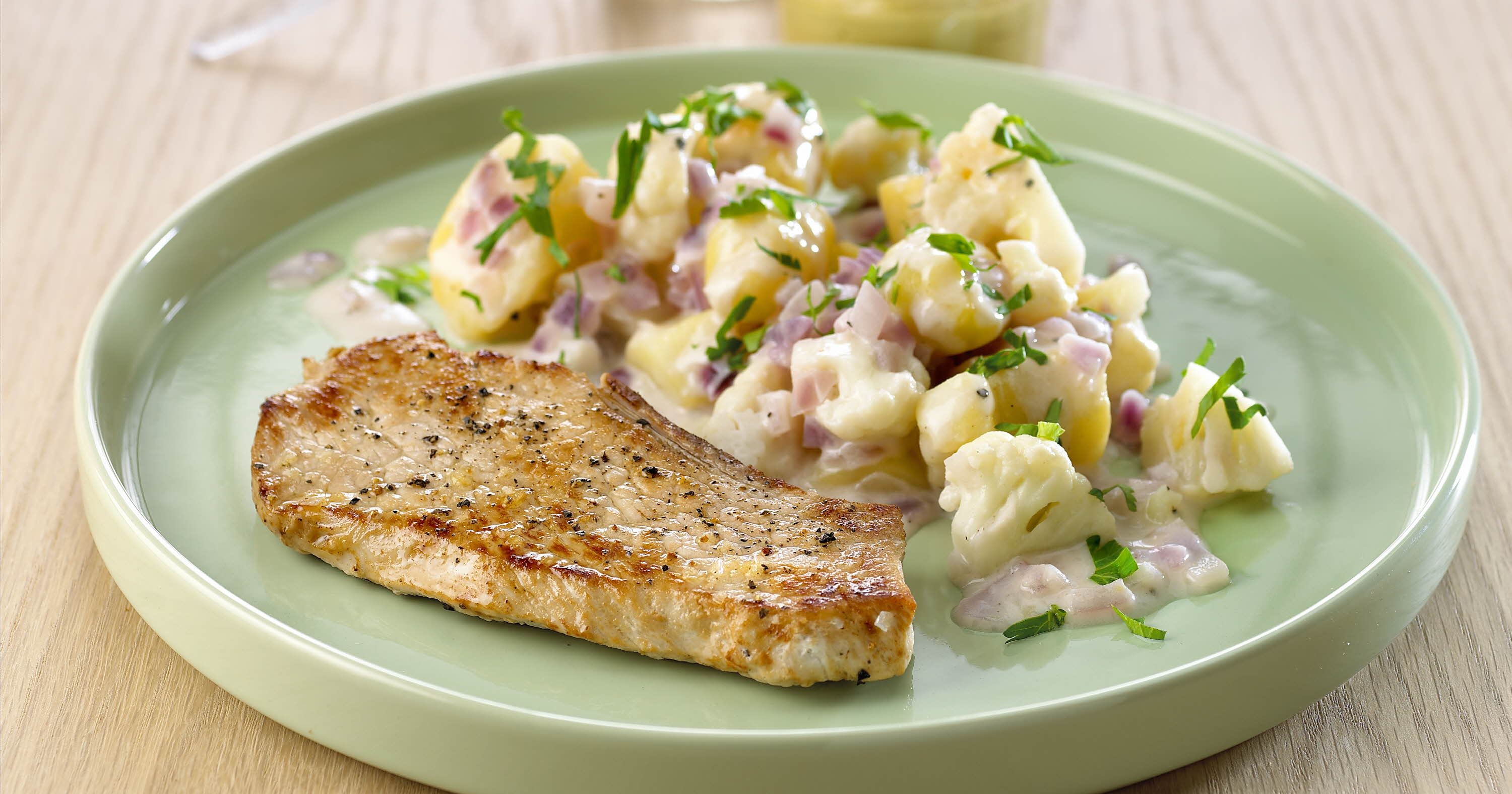 Varm kartoffelsalat med cremefraiche