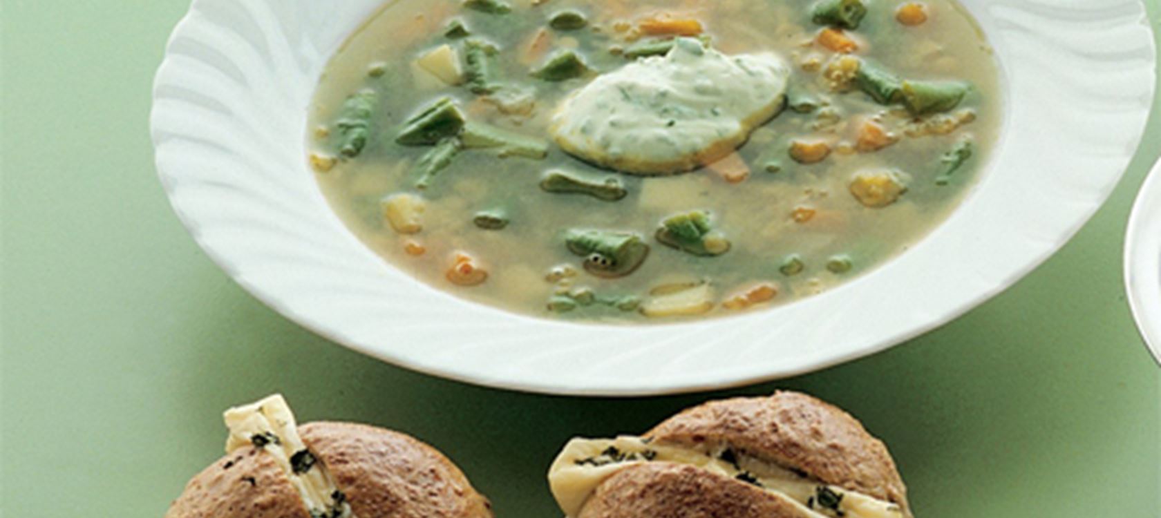 Linsesuppe med grovboller