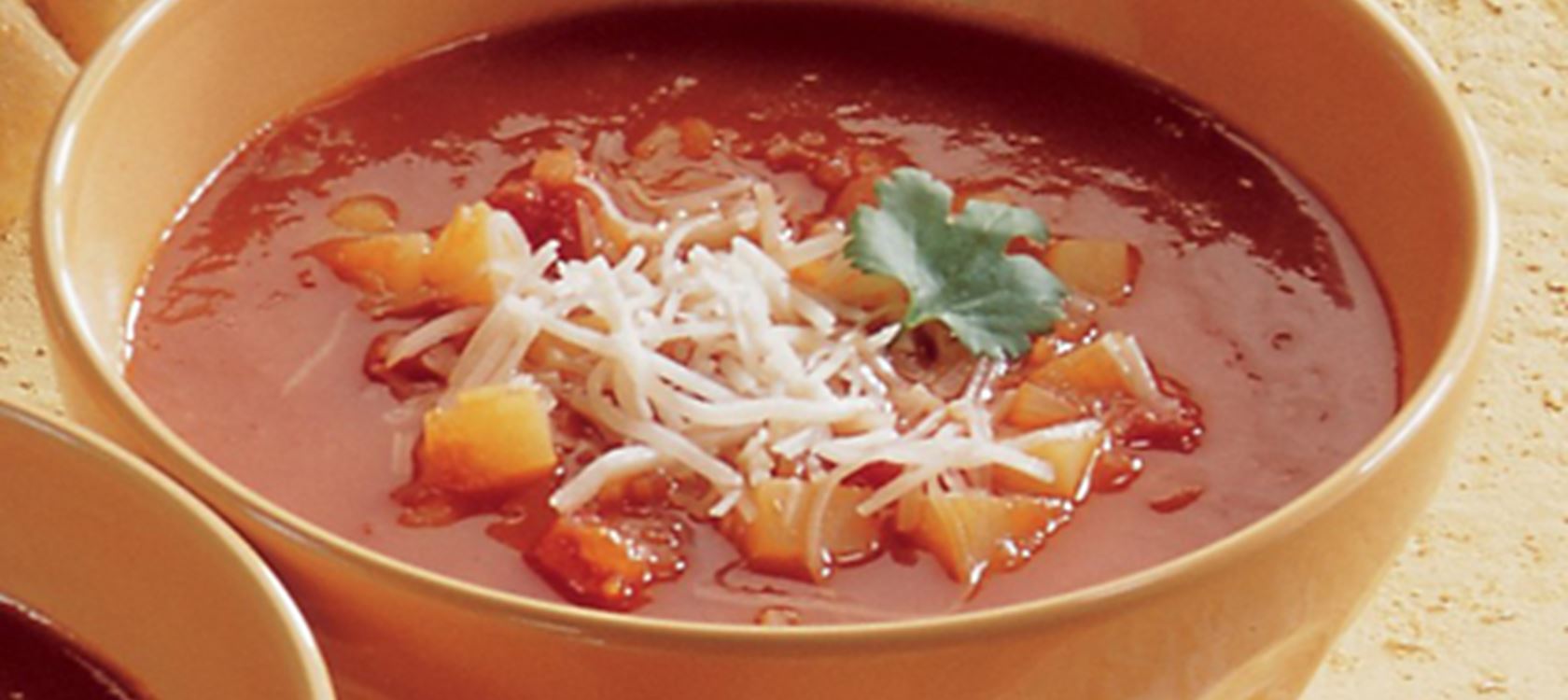 Kartoffel- og tomatsuppe