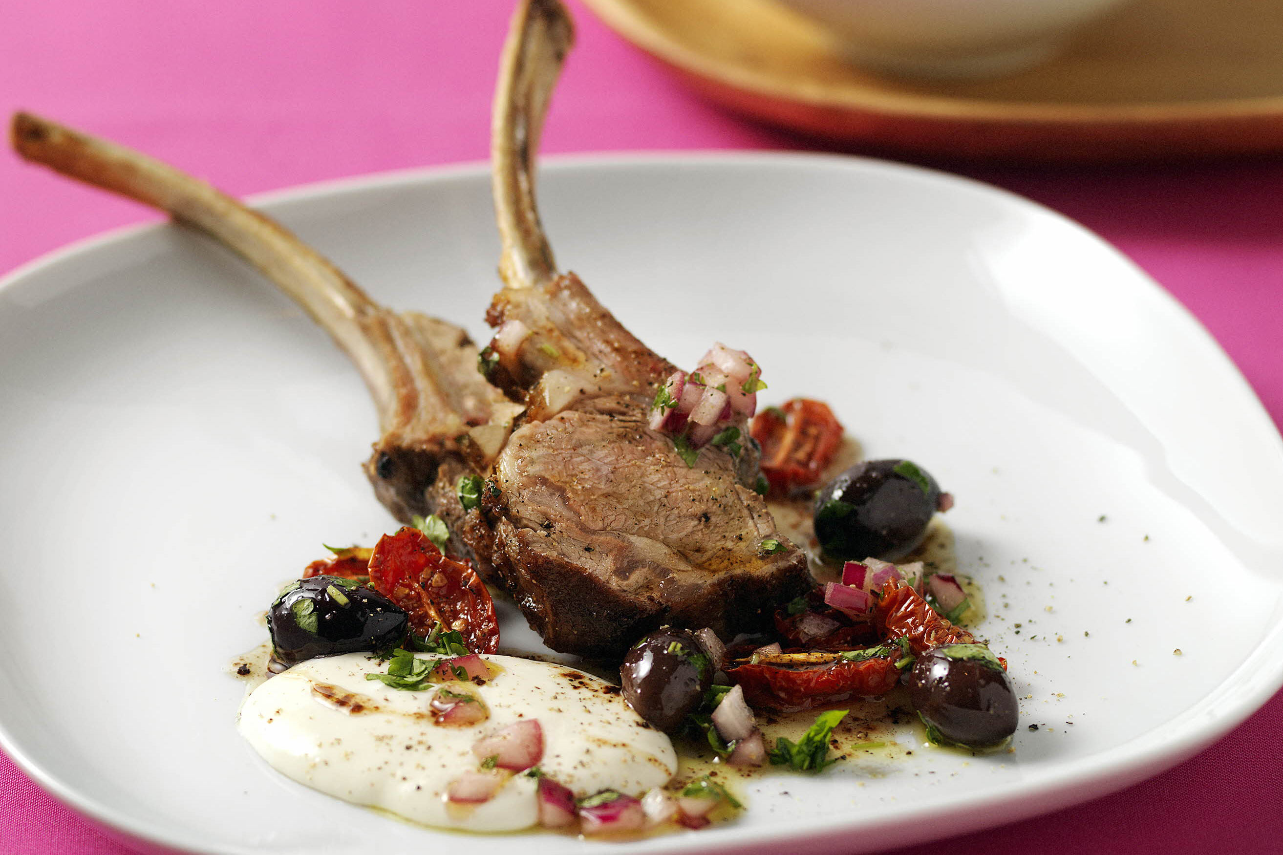 Stegt lam med ostecreme