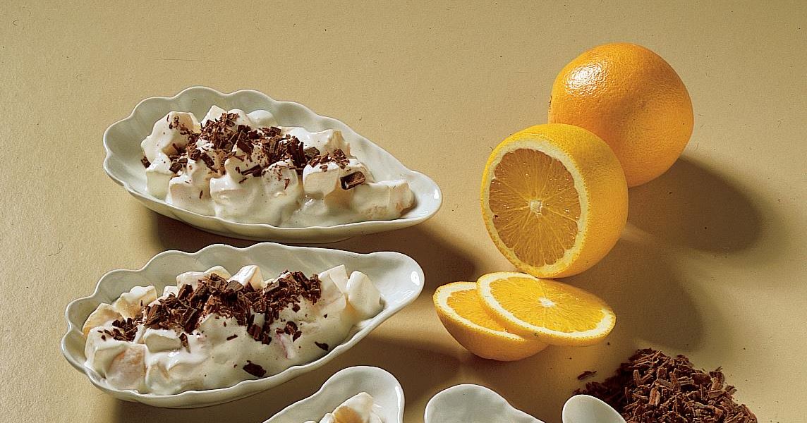 Frugtsalat med cremefraiche