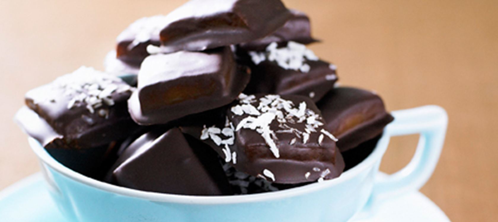 Hjemmelavede karameller med chokolade