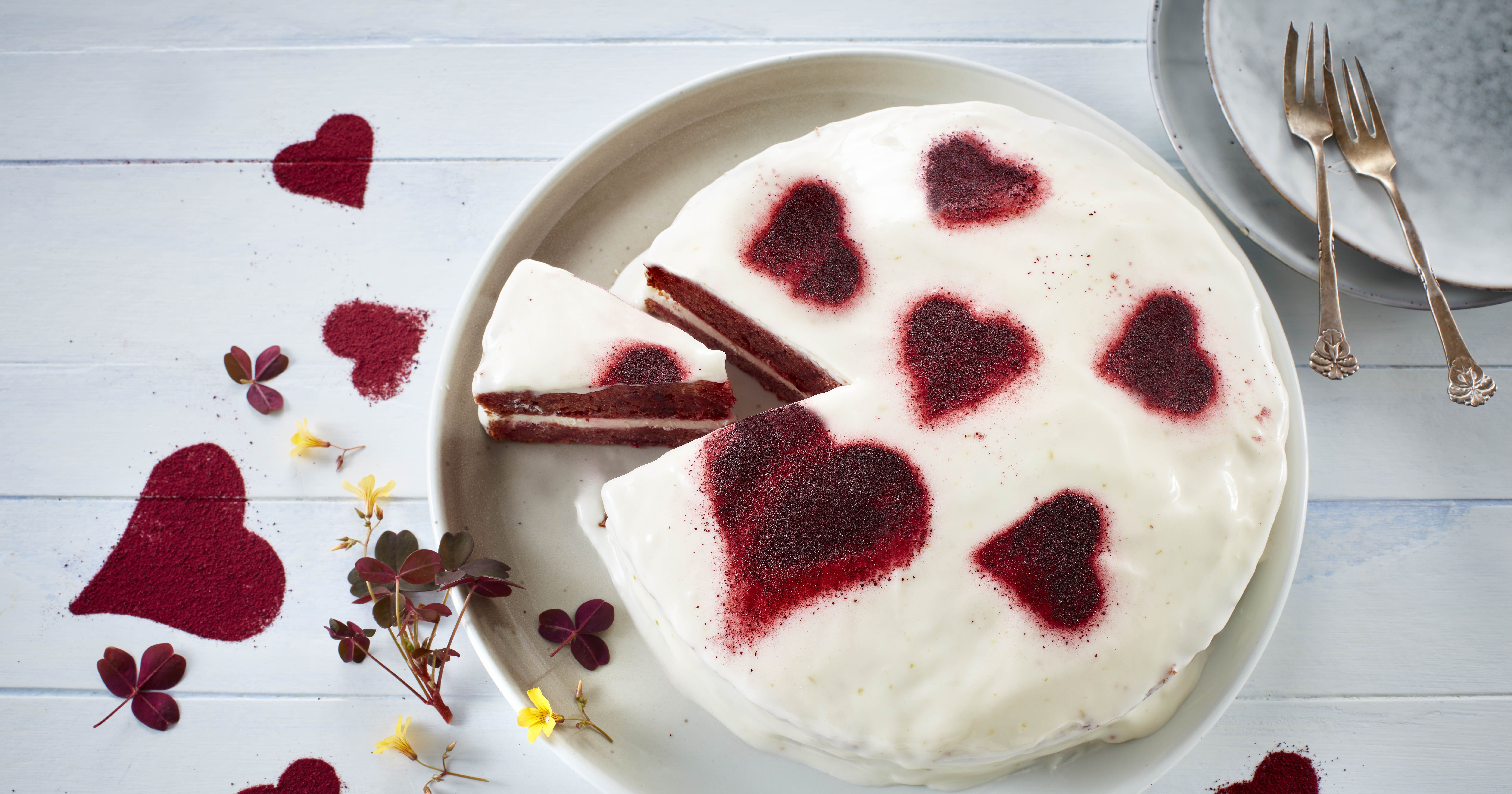 Rødbedekage med limefrosting