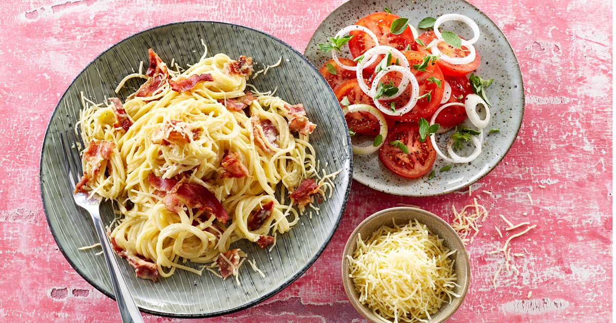 Spaghetti Carbonára med bacon og ægge-osteblanding | Arla
