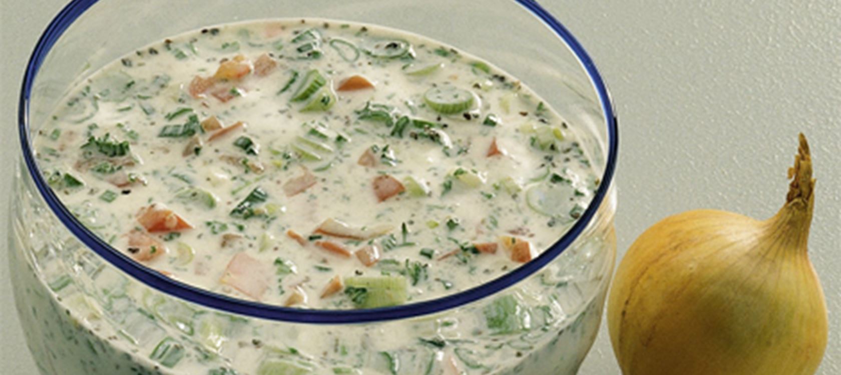 Kold yoghurtsuppe