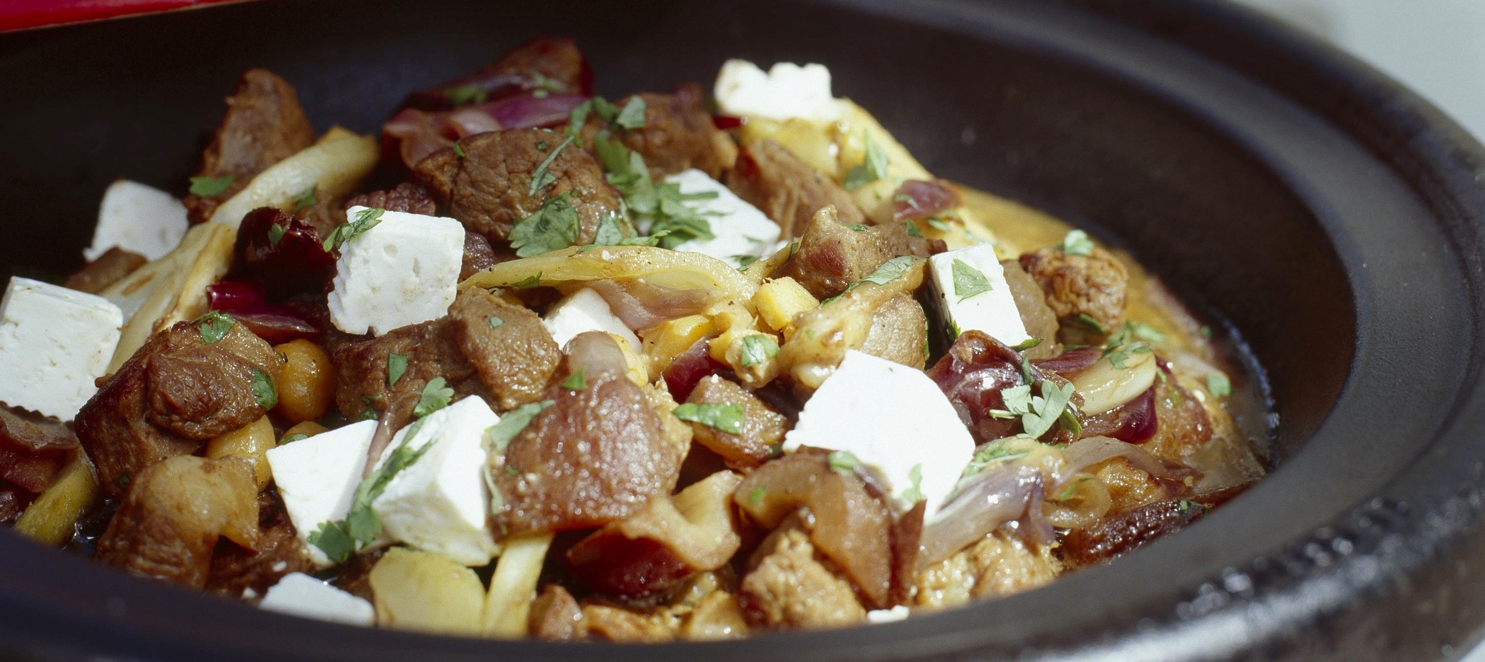 Lammetagine med fennikel og dadler