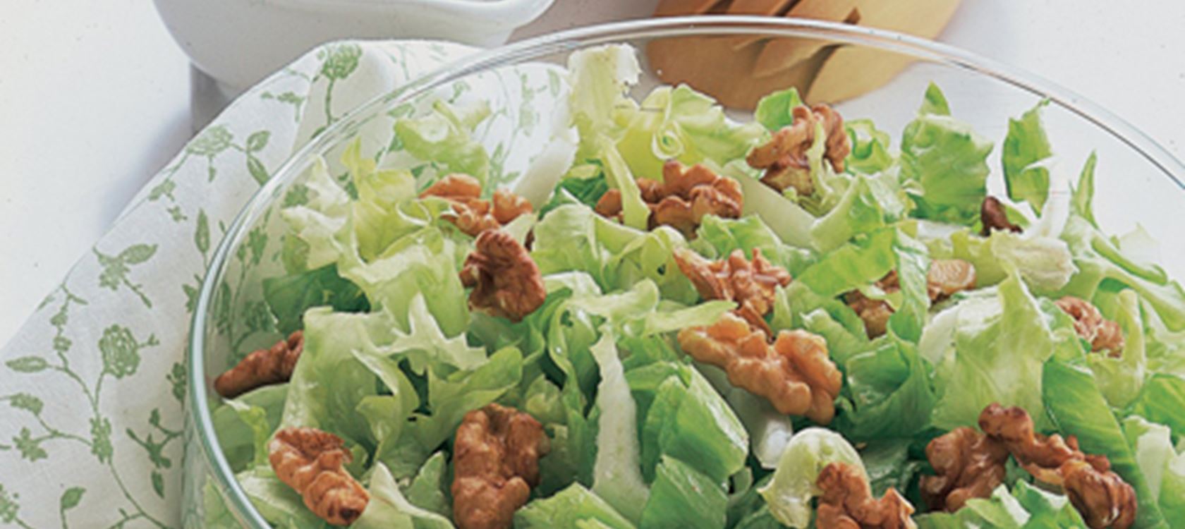 Icebergsalat med Danabludressing