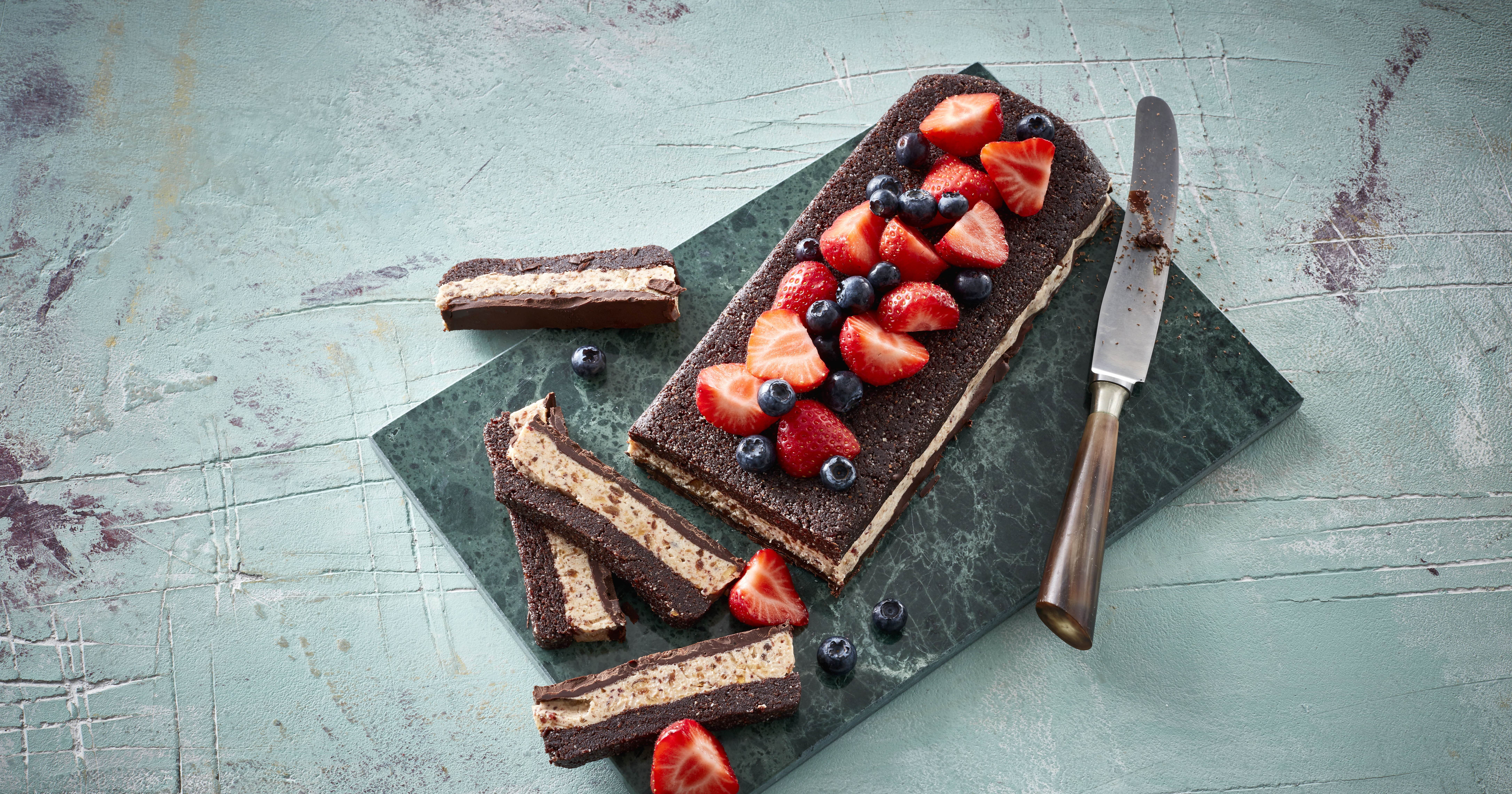 Daddeldessert med salt daddelkaramel