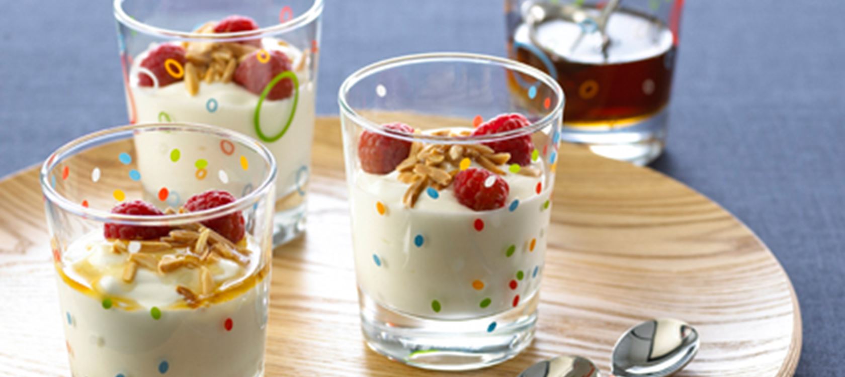 Rørt yoghurt med ahornsirup