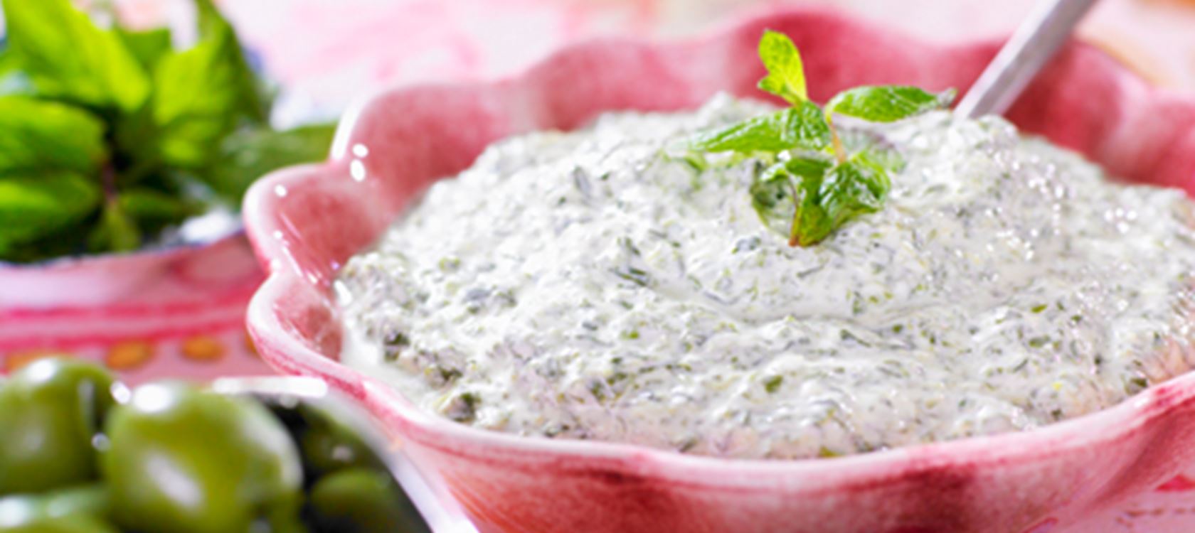 Spinatdressing med yoghurt