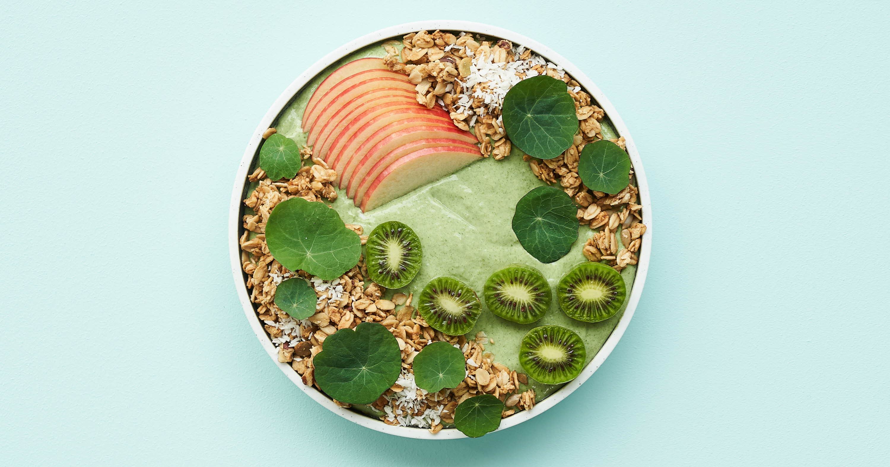 Smoothie bowl med skyr, avocado og spinat