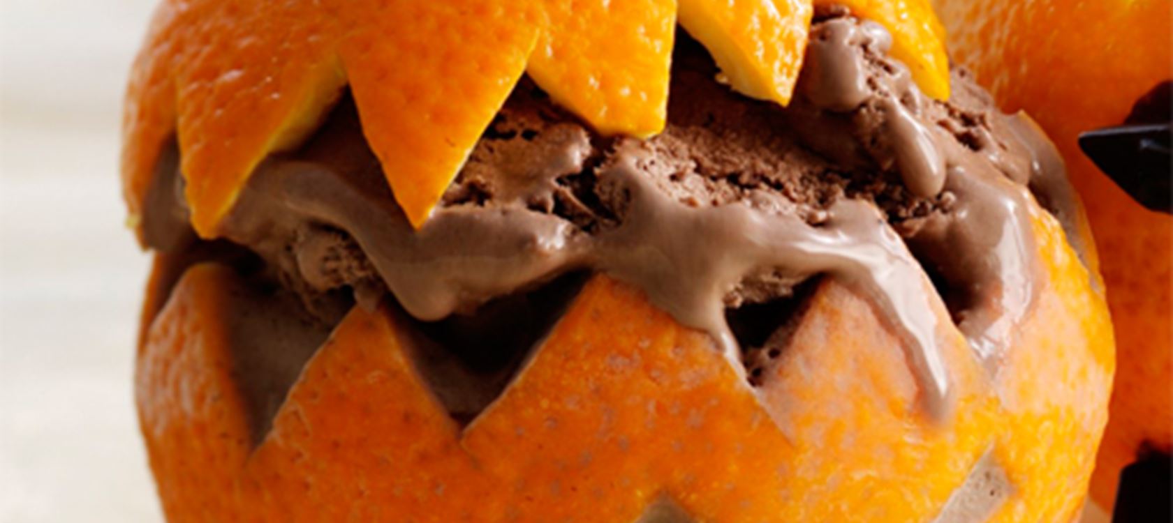 Appelsiner med chokoladeis