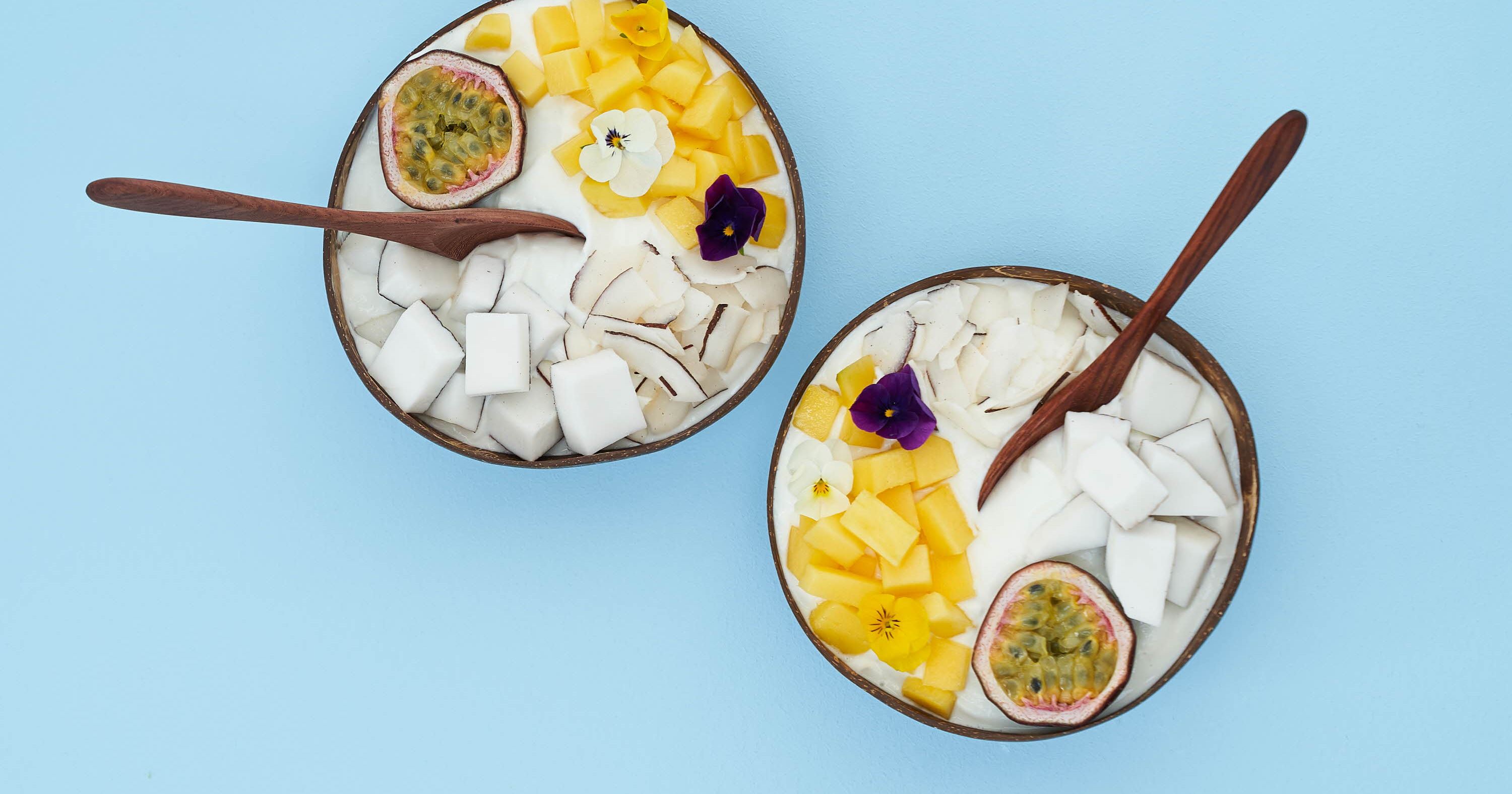 Skyr med kokos, mango og passionsfrugt