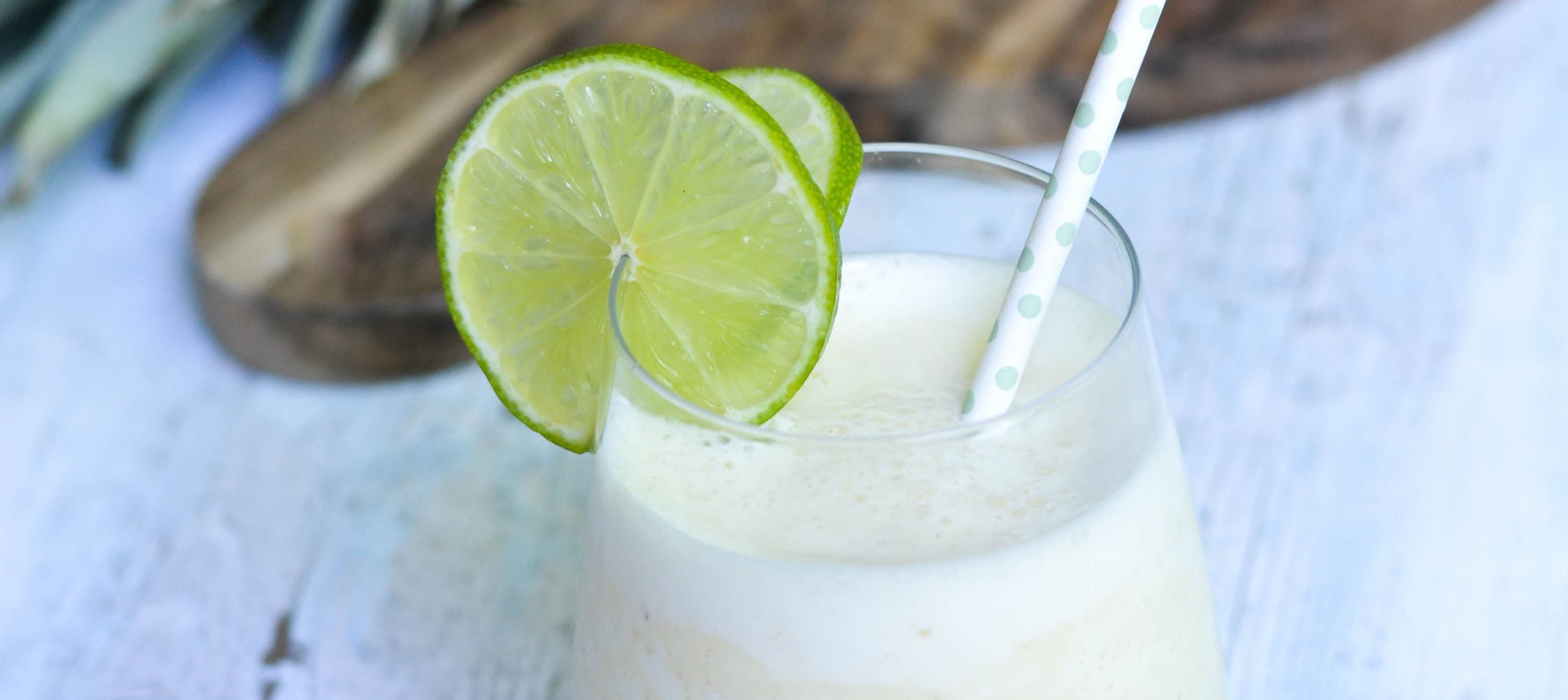Pina colada smoothie