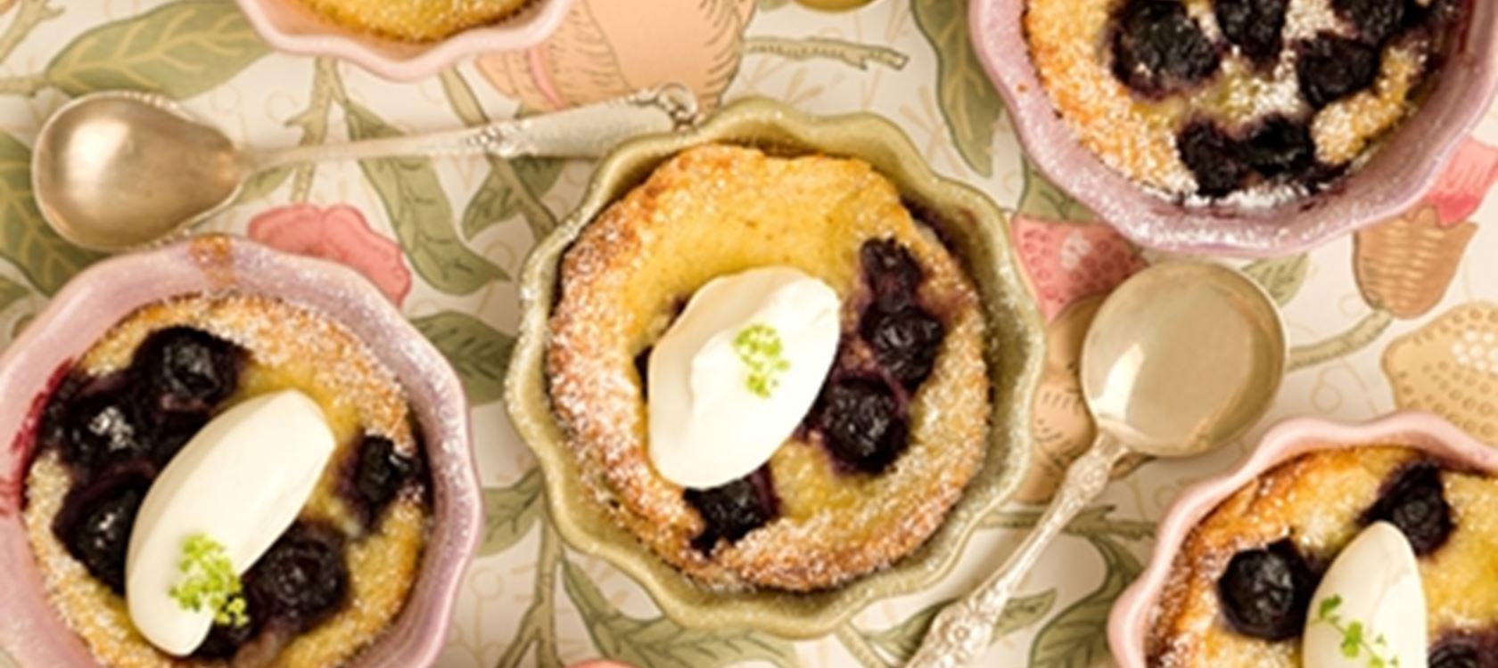 Kirsikka-clafoutis-leivonnaiset