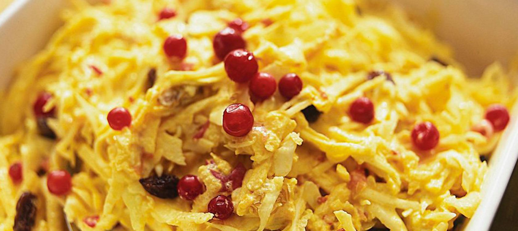 Sahramilla maustettu coleslaw