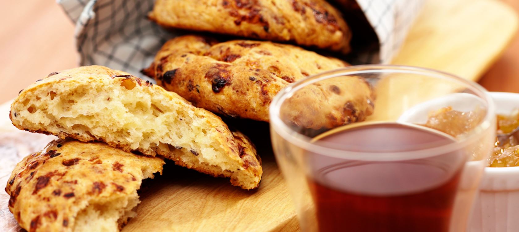 Aamiaisleipäset