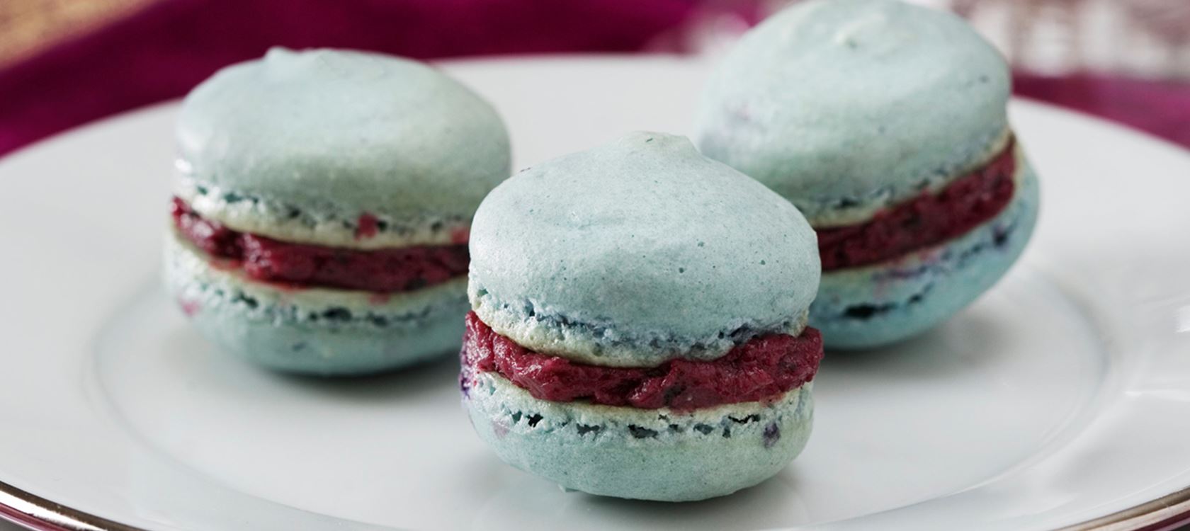 Mustikkaiset macaroon-leivokset