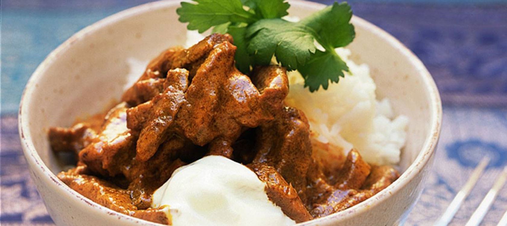 Lihaisa curry