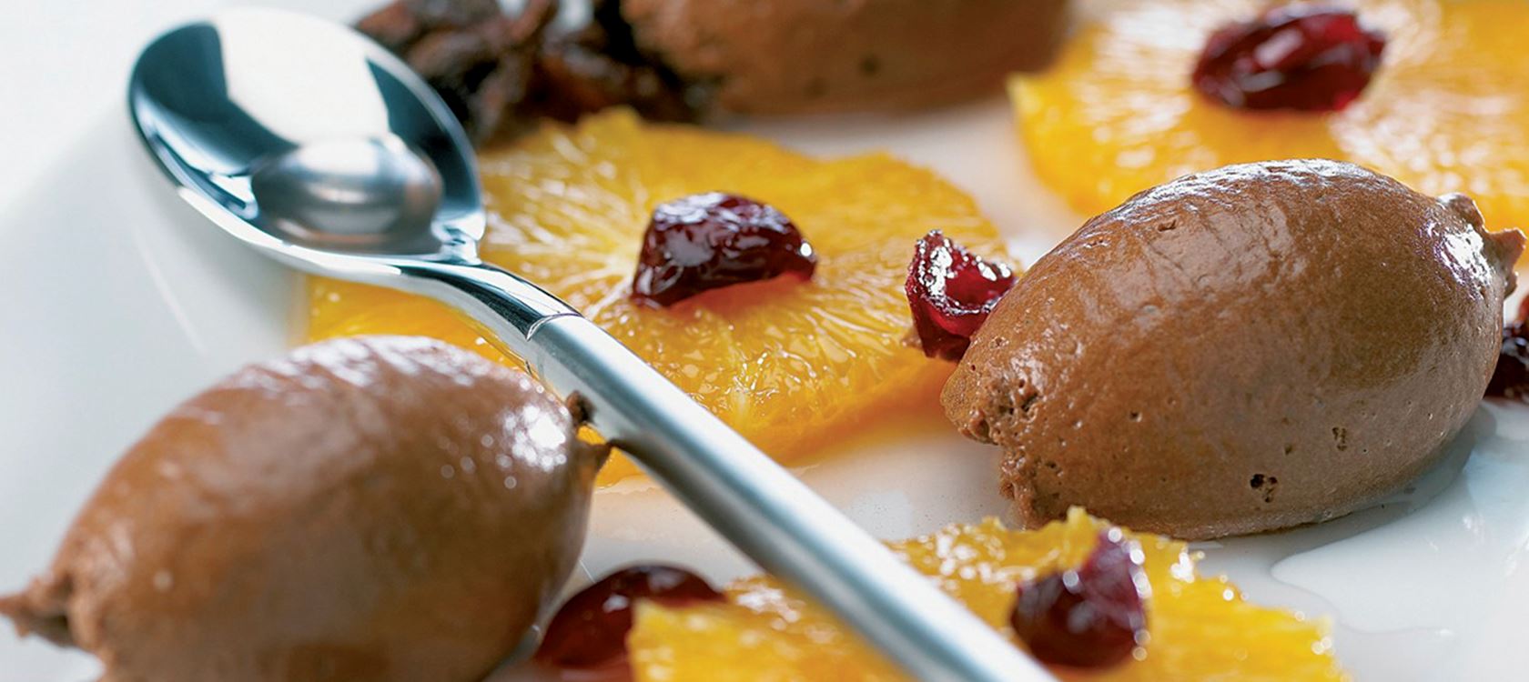 Appelsiinisuklaamousse