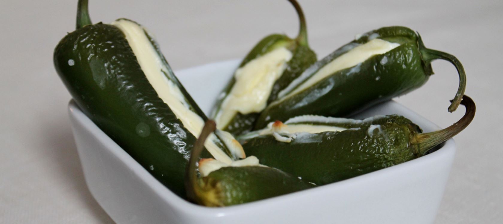 Täytetyt jalapenot