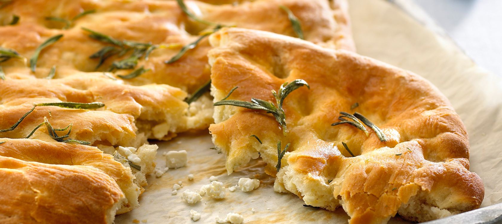 Apetina täytteinen foccacia