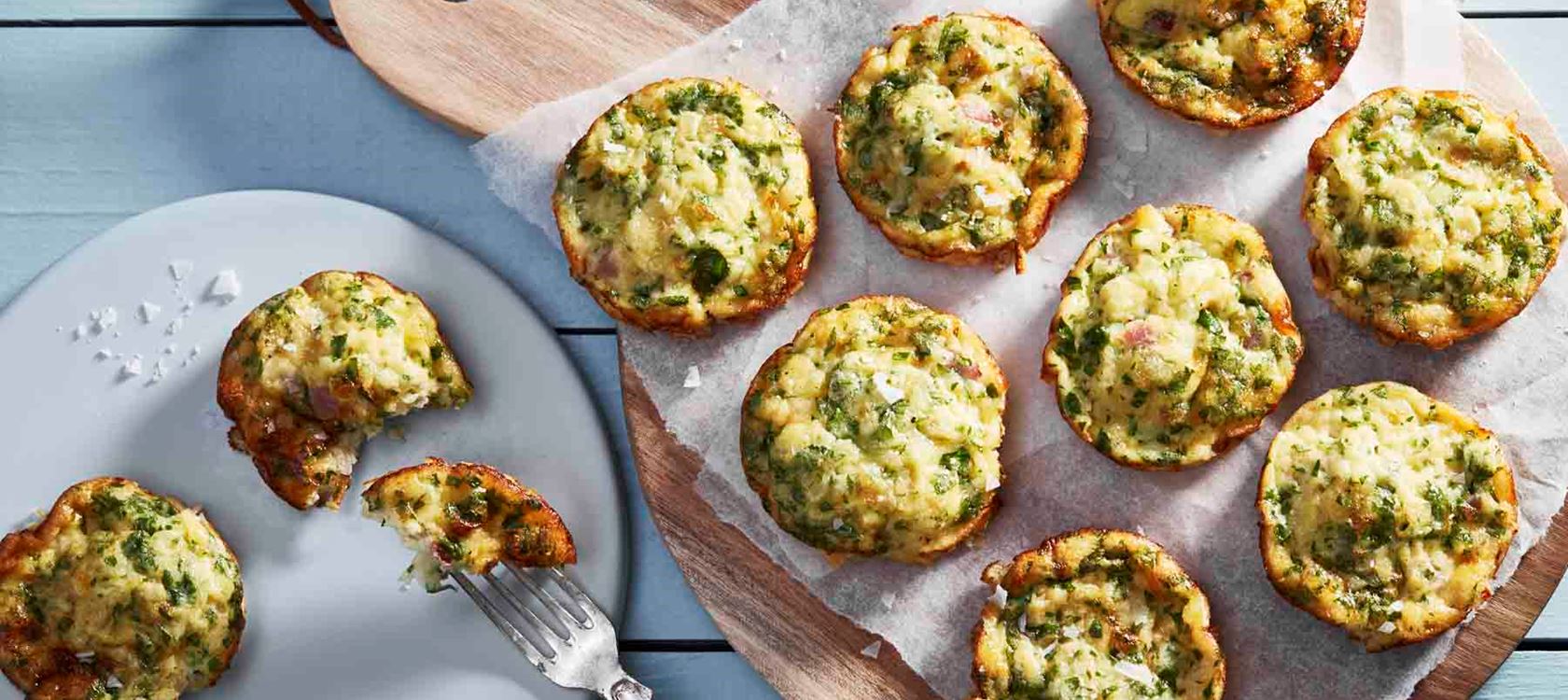 Miniomeletit muffinssivuoissa
