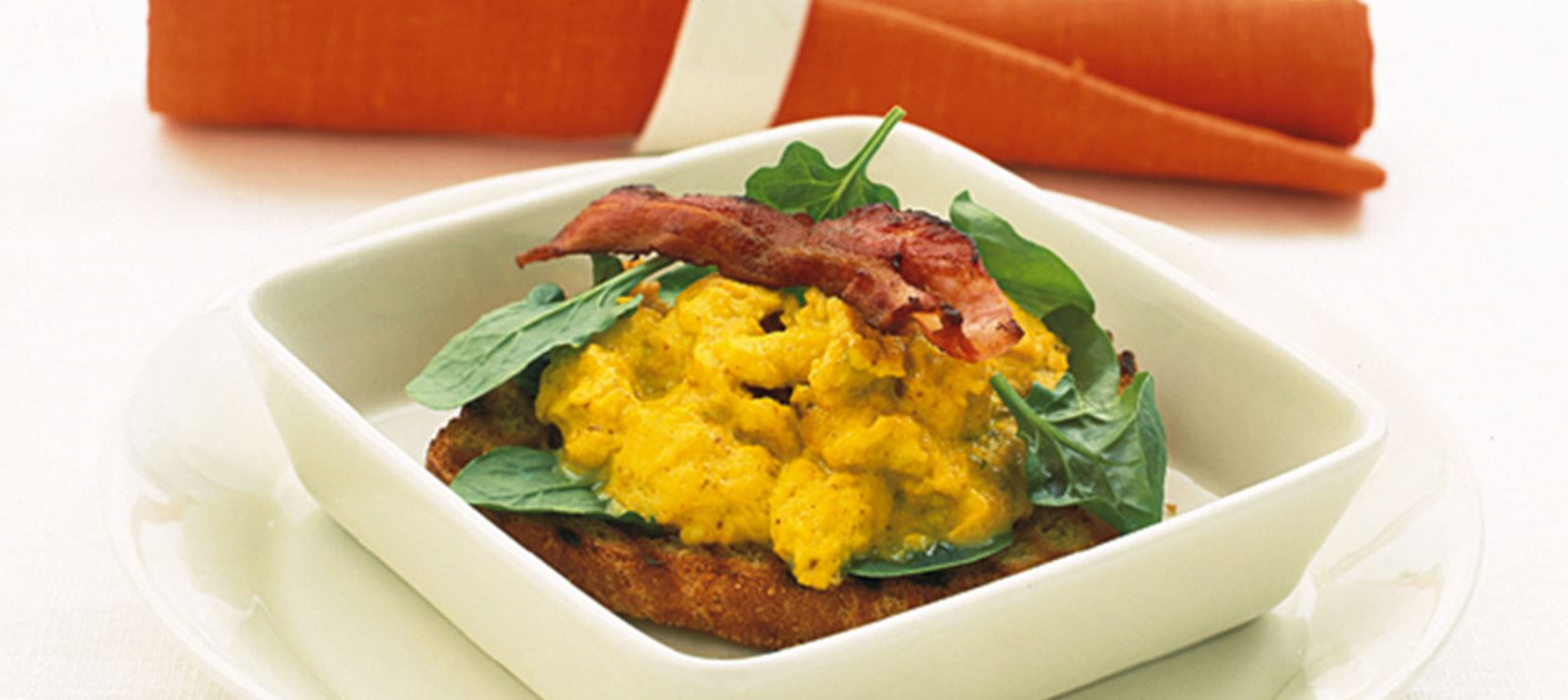 Curry-pekoni-munavoi