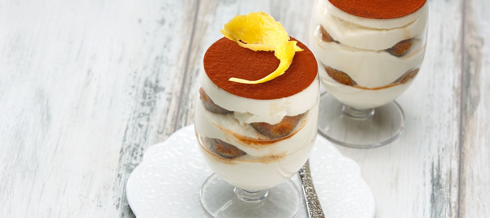 Rahkaisa tiramisu