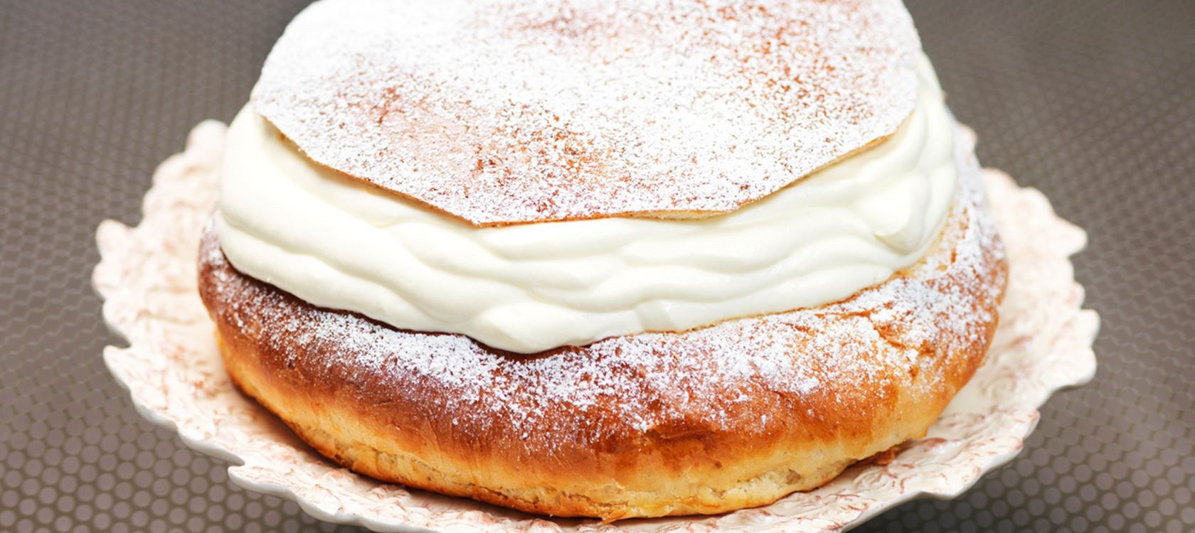 Laskiaispullakakku