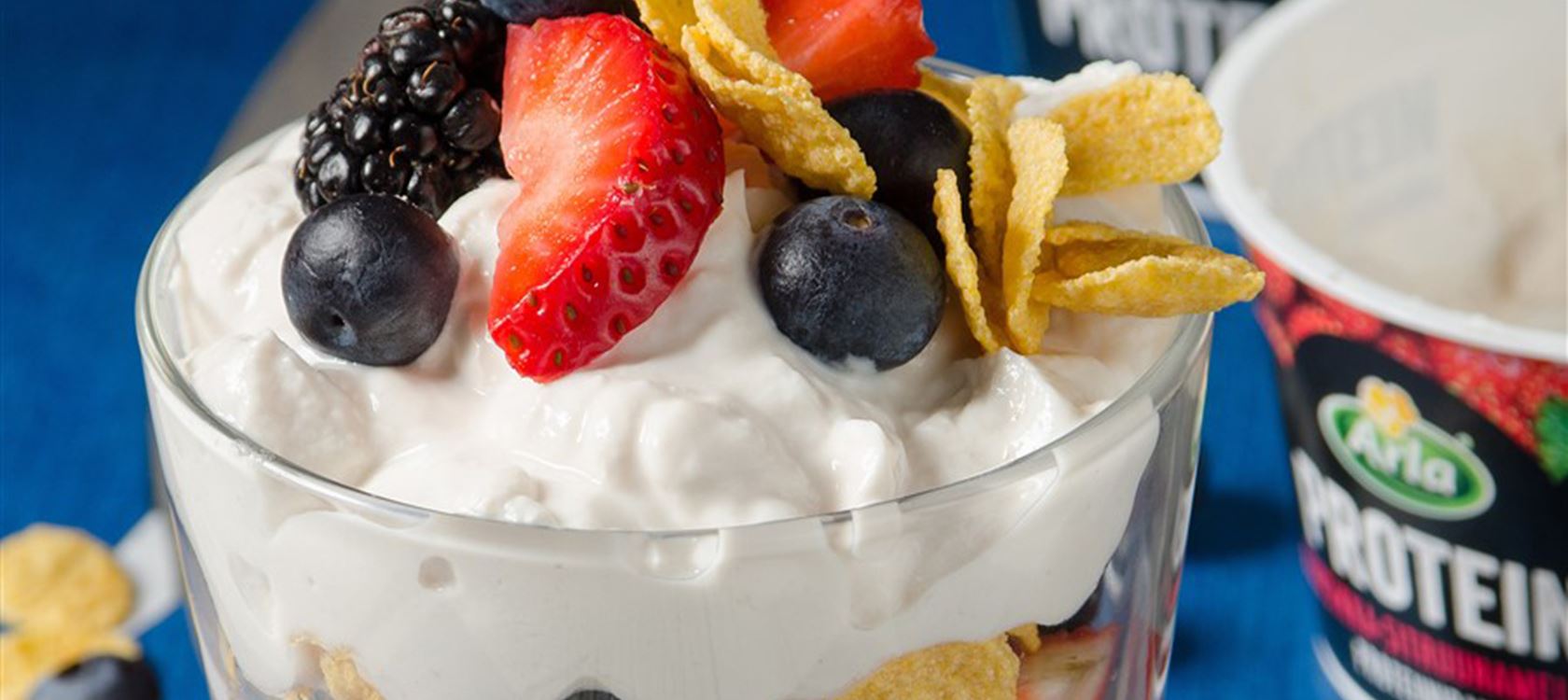 Trifle με επιδόρπιο γάλακτος
